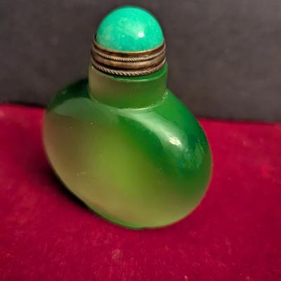 Antique Green Jade Snuff Bottle #104