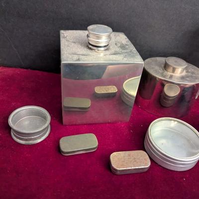 British Nobleman Pewter Ware Made By Craftsmen Sheffield England Hip Flask - Perfume Bottles - Pill Boxes #114