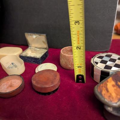 Vintage Cigarette Case & Pill Boxes #115