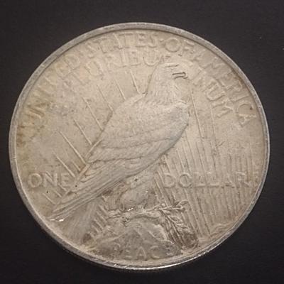 1922 US Mint Peace Silver Dollar Circulated (#50)