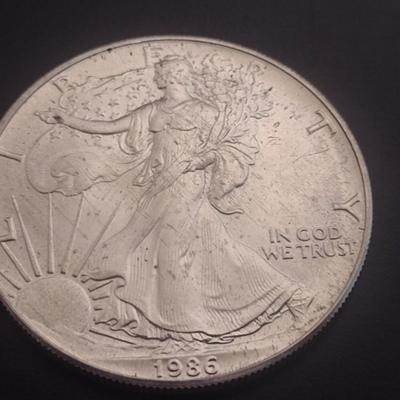 1986 US Mint Silver Eagle Dollar Coin Circulated Condition (#52)