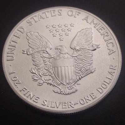 1986 US Mint Silver Eagle Dollar Coin Circulated Condition (#52)