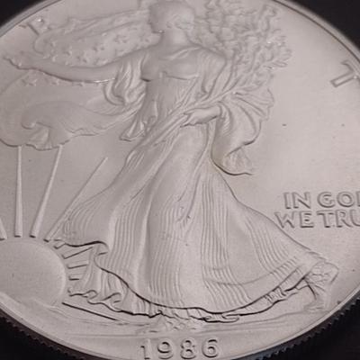 1986 US Mint Silver Eagle $1 Coin High Grade Condition (#57)