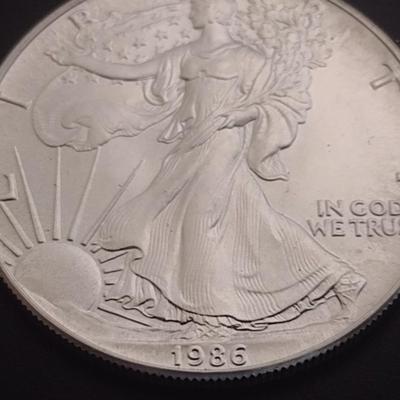 1986 US Mint Silver Eagle $1 Coin High Grade Condition (#59)
