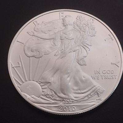2010 US Mint Silver Eagle $1 Coin AU or Higher Condition (#63)