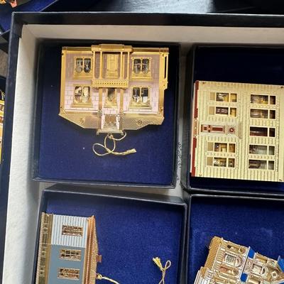 Doll houses of the world Christmas ornament collection