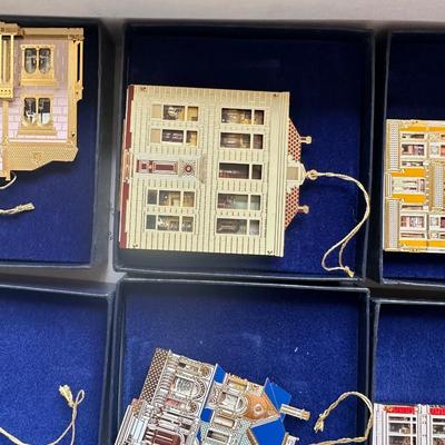 Doll houses of the world Christmas ornament collection
