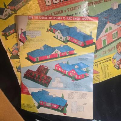 VINTAGE BUILD A HOME SET CHILDS TOY