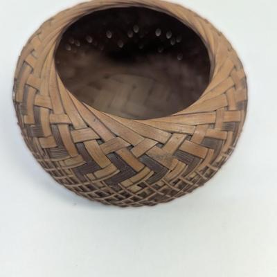Native American Hand Woven Baskets Round Pattern Folk Art #2