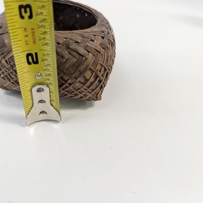 Native American Hand Woven Baskets Round Pattern Folk Art #5