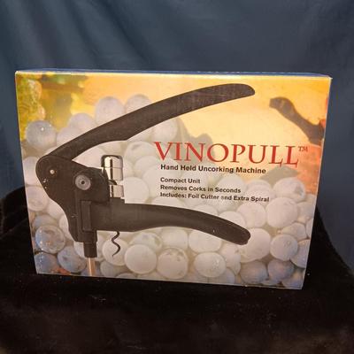 2 NEW CORKSCREWS