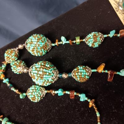 BEAUTIFUL FASHION JEWELRY