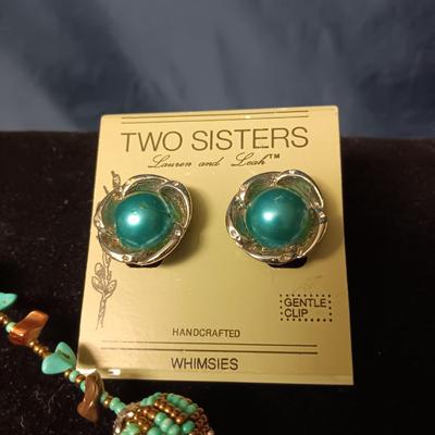 BEAUTIFUL FASHION JEWELRY