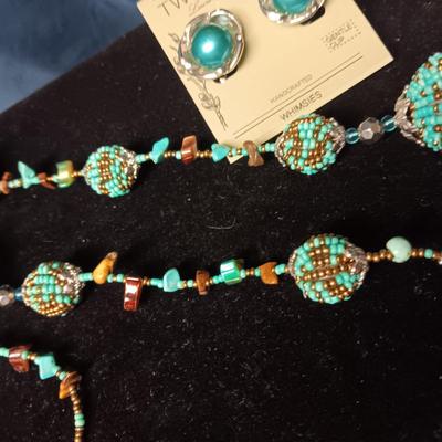 BEAUTIFUL FASHION JEWELRY