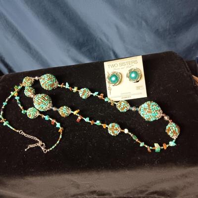 BEAUTIFUL FASHION JEWELRY