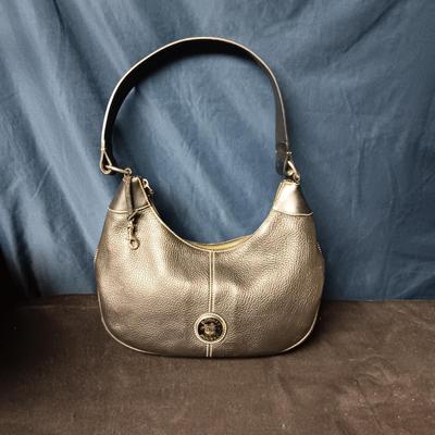 DOONEY & BOURKE BLACK LEATHER PURSE