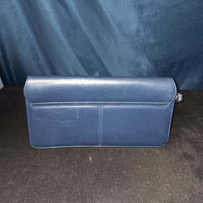 PRESTON & YORK BLUE LEATHER PURSE