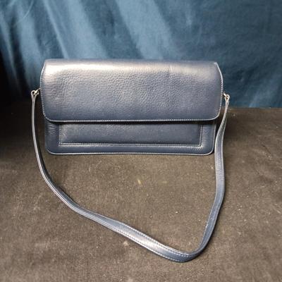 PRESTON & YORK BLUE LEATHER PURSE