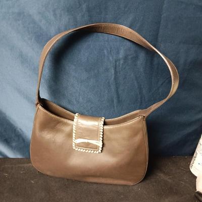 STONE MOUNTAIN CREAM COLORED LEATHER PURSE AND AN ANN TAYLOR LOFT BROWN LEATHER PURSE