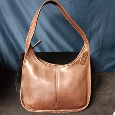 COACH BROWN LEATHER PURSE AND A KATE SPADE DENIM PURSE