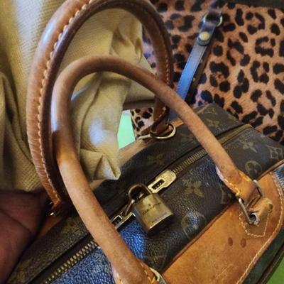 Sale Photo Thumbnail #398