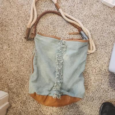 Sale Photo Thumbnail #532
