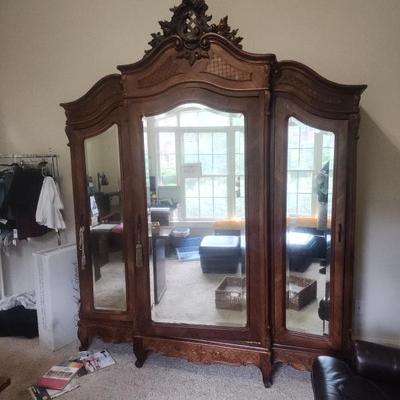Sale Photo Thumbnail #570