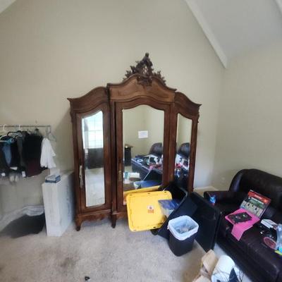 Sale Photo Thumbnail #577