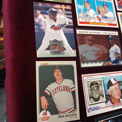 MISC BASEBALL TRADING CARDS (3)