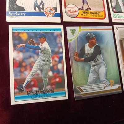 MISC BASEBALL TRADING CARDS (5)