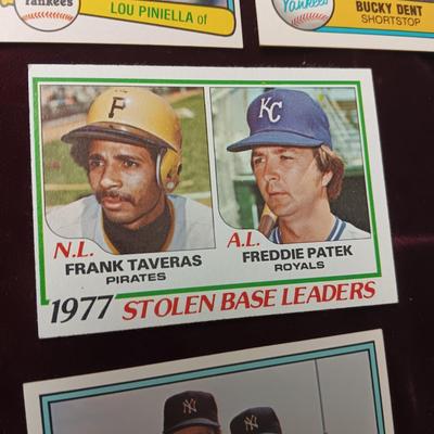 MISC BASEBALL TRADING CARDS (6)