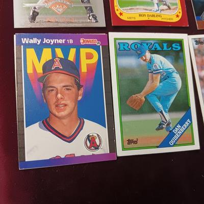 MISC BASEBALL TRADING CARDS (7)