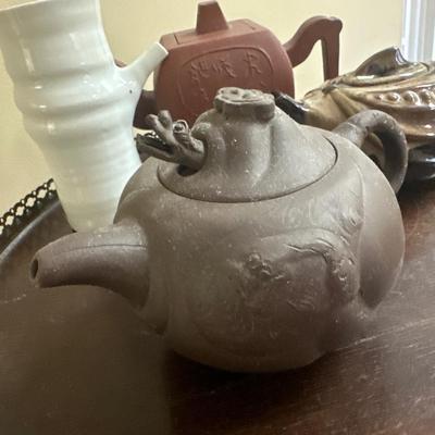 Pottery lot