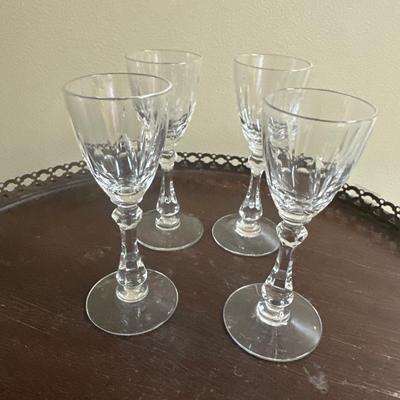 Cordial glasses