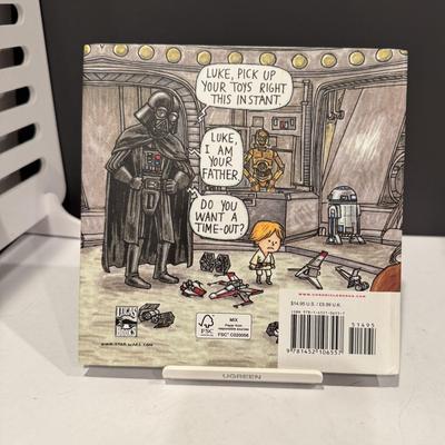 Lot of 4 Star Wars “comic” books (see pics)