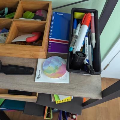 Assorted Lot Of Office Supplies #2 (FR)