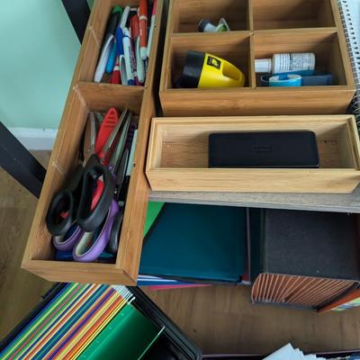 Assorted Lot Of Office Supplies #2 (FR)