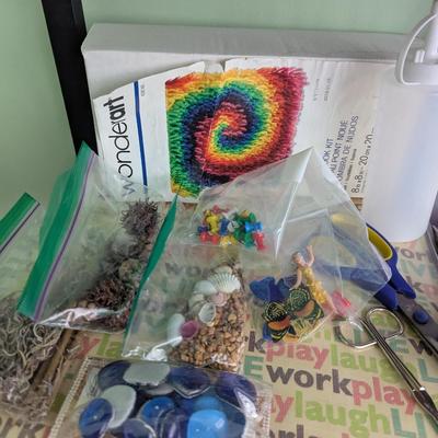 Arts & Crafts Supplies #1 (FR)