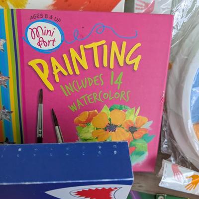 Arts & Craft Painting Supplies (FR)