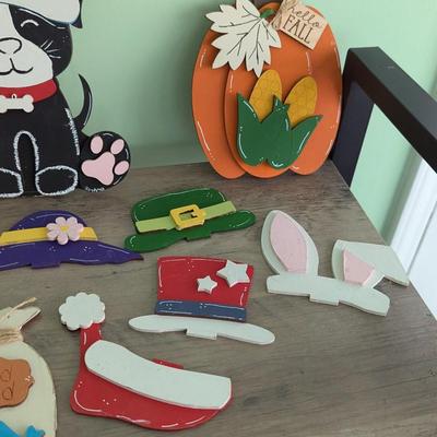 Arts & Crafts Wood Plaques (FR)