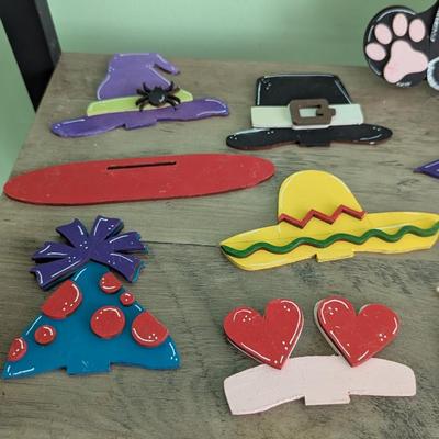 Arts & Crafts Wood Plaques (FR)