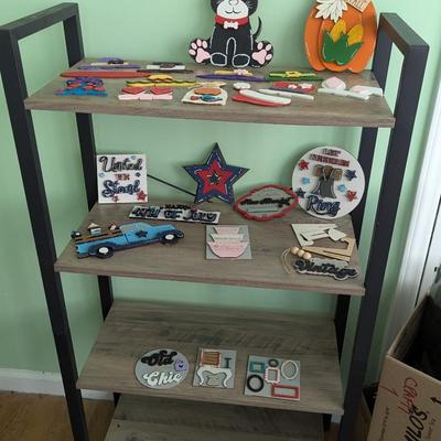 Arts & Crafts Wood Plaques (FR)
