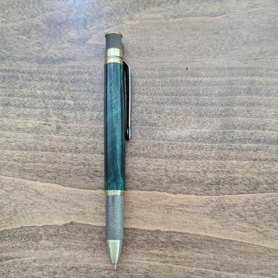4 - Novelty Pens (FR)