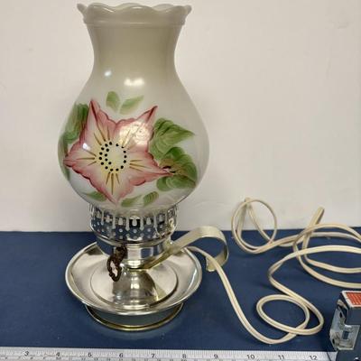 Electric Hurricane Lamp