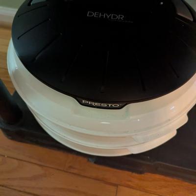Assortment Of Small Kitchen Appliances #2 (SB)