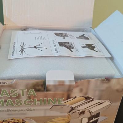 New Bellemain Ravioli Maker & Pasta Maker (HW)