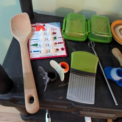 Assortment Of Kitchen Utensils #2 (SB)