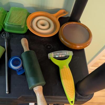 Assortment Of Kitchen Utensils #2 (SB)