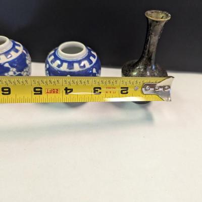 Chinese Cobalt Blue & White Ginger Jar & Brass Vases
