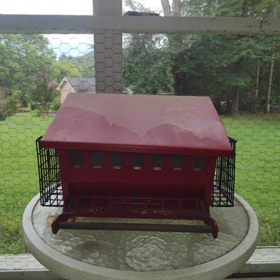 Heritage Farms Double Sided Metal Bird Feeder with Removable Suet Holders